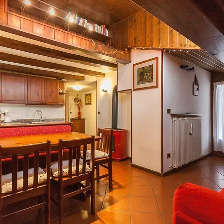 Casa Silva Διαμέρισμα Falcade